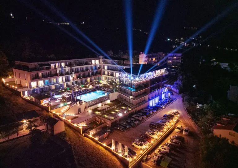 Cielo Restaurant royal blue resort residences montenegro Premium suite 6 10 1